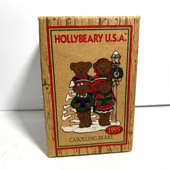 Hollybeary USA Carolling Bears Christmas Village Decoration 1995 - Picture 1 of 6